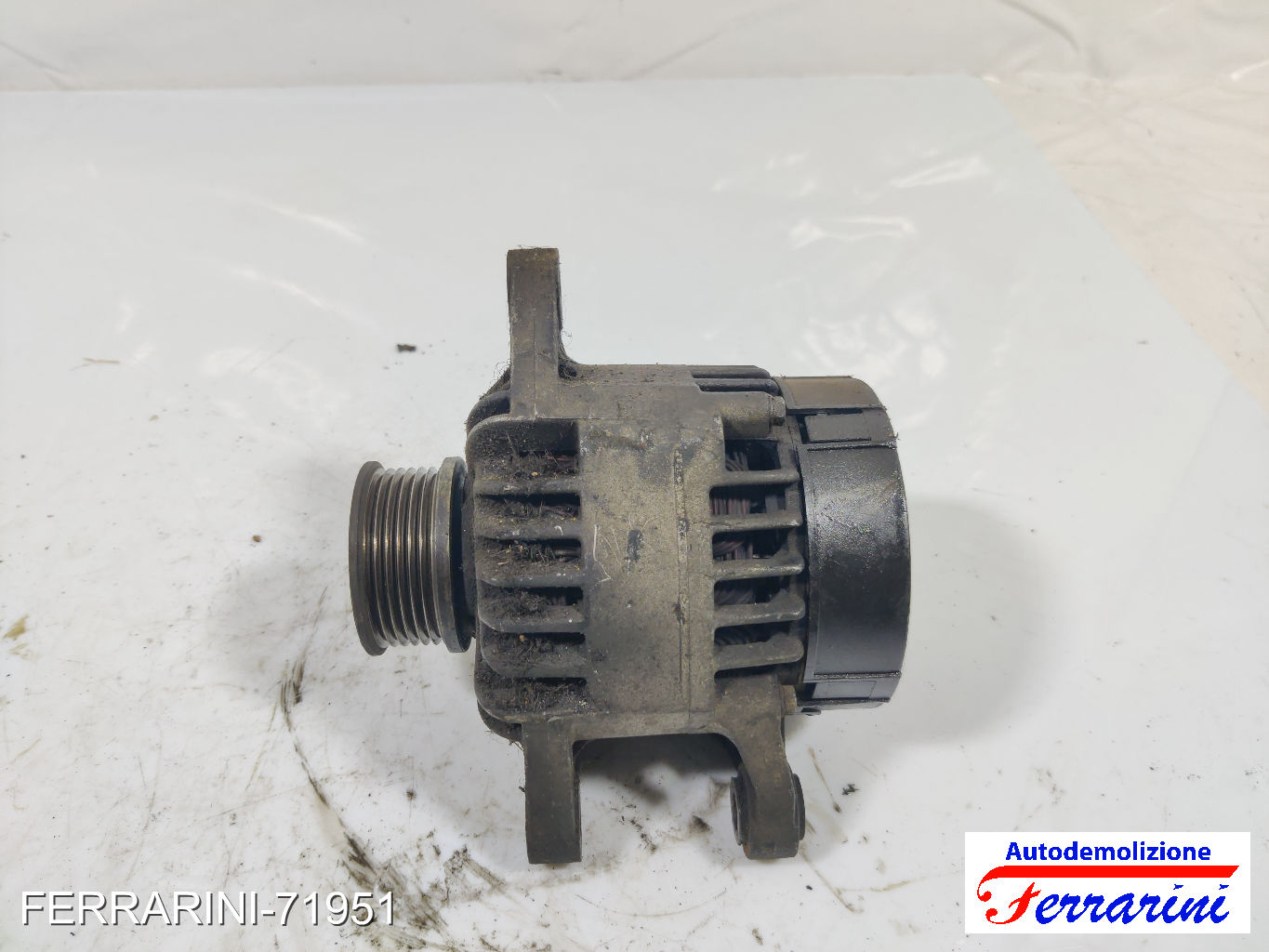 Alternatore FIAT PALIO WEEKEND 171, 173, 178, 373, 374 1.9 D 2001-2016 46774430 8