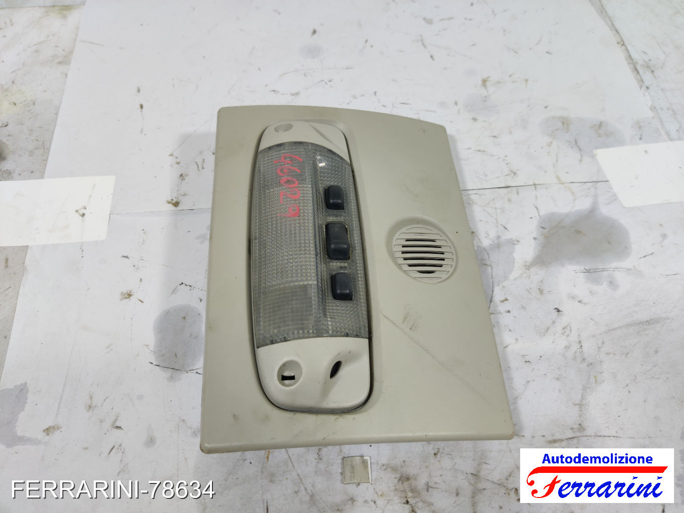 Plafoniera FORD FOCUS 2 SW DA, DS, FFS 2004-2012 anteriore, frontale centrale