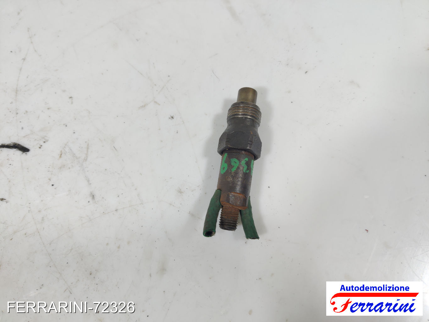 Iniettore RENAULT EXPRESS F40, G40 1.9 D 1994-1998 7700863009, 7700111027 F8Q V7