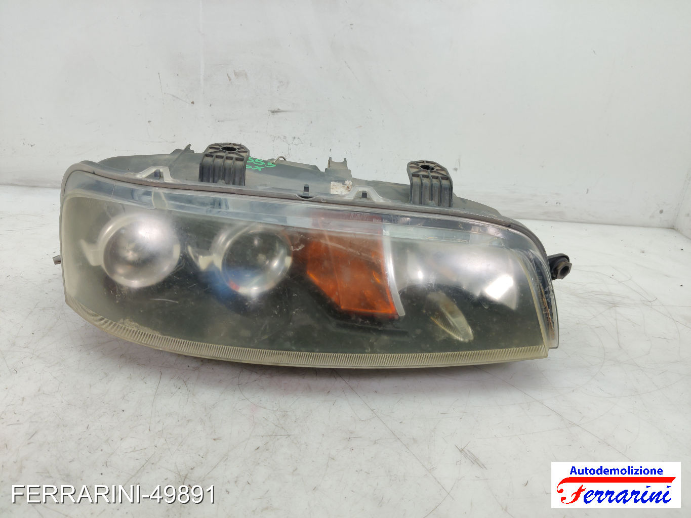 Faro Anteriore FIAT PUNTO 188 2000-2009 destro, dx 51760025, 46849354, 51712392 10
