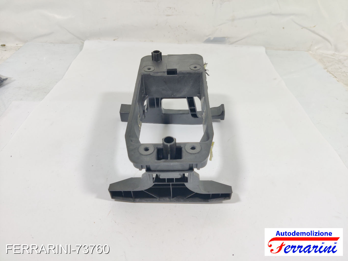 Staffa supporto Tunnel Centrale VW GOLF 7 5G1, BE1, BE2, BQ1 2012-2020 11