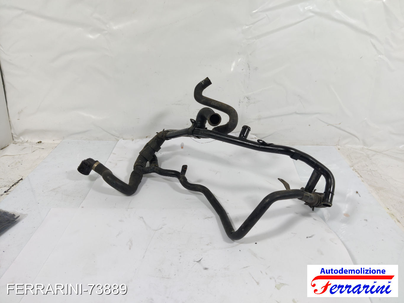 tubo raffreddamento manicotti CRBC Tubo Acqua Motore Ferro VW GOLF 7 6