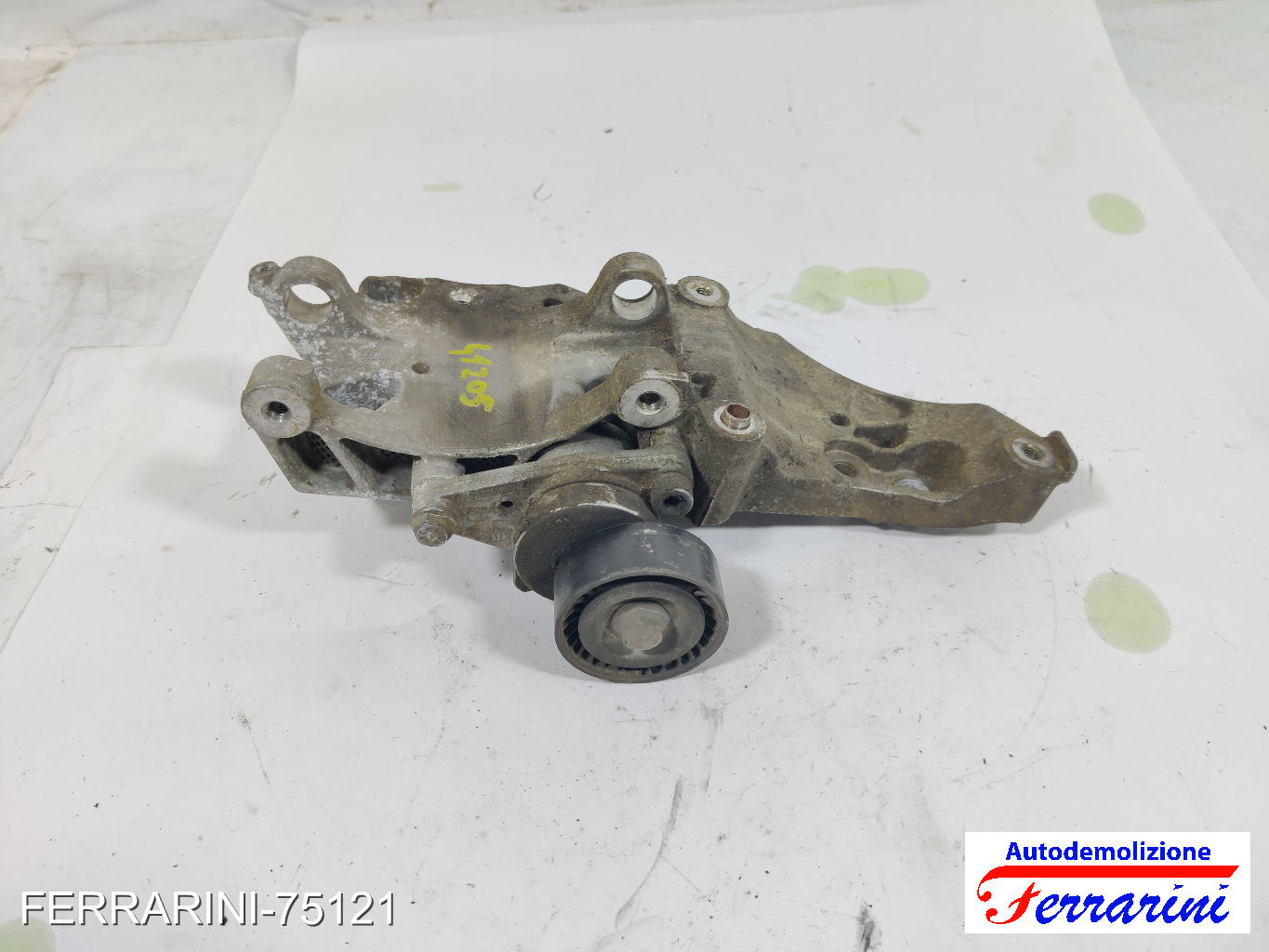 Supporto alternatore compressore HF01 CITROEN C3 2 SC 1.1I 2009-2013 5706J2