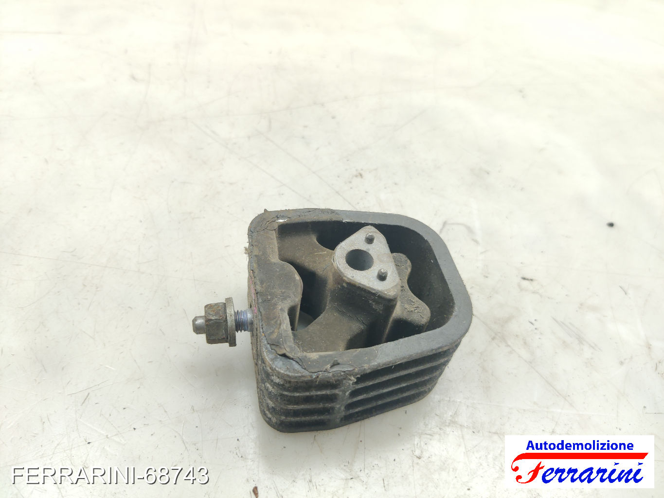 Supporto Motore MERCEDES VANEO 414 1.7 CDI 2002-2005 A1682401217