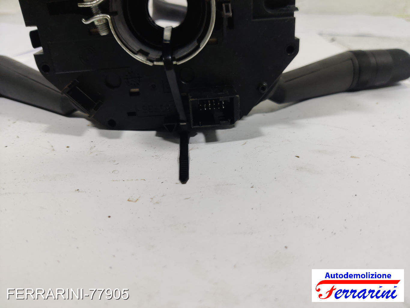 Devioluci FIAT GRANDE PUNTO 199 2005-2010 7354104240, 8010309773, 619400510