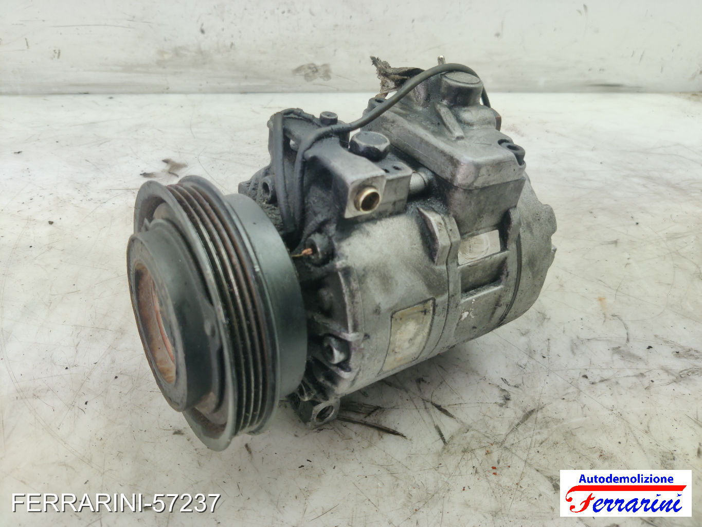 Compressore Clima VW PASSAT VARIANT 3B6 1.9 TDI 2000-2005 8D0260805R, 8D0260805B