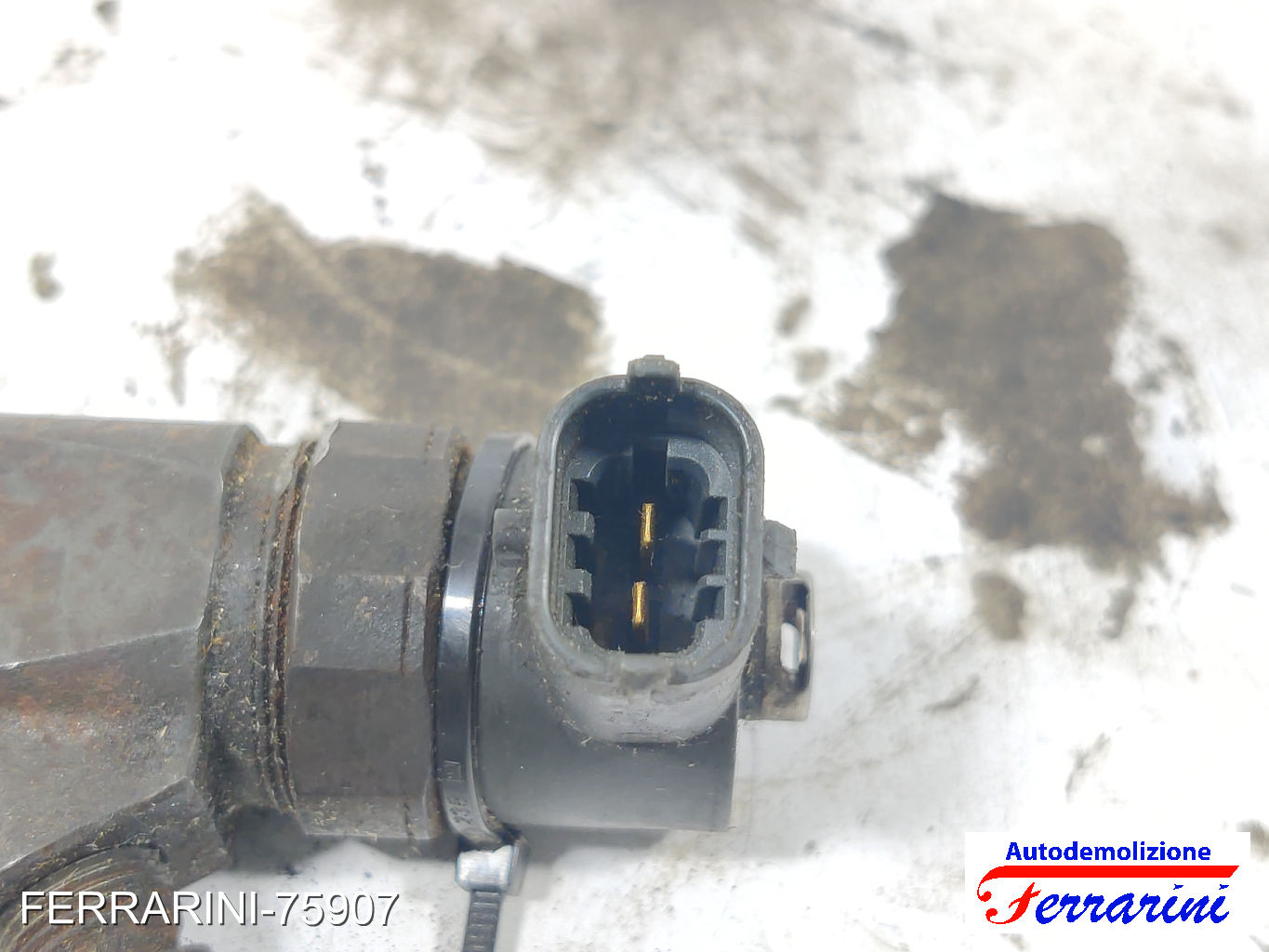Iniettore FIAT CROMA 194 1.9 D MULTIJET 2005-2011 55196295, 55198218, 93169123