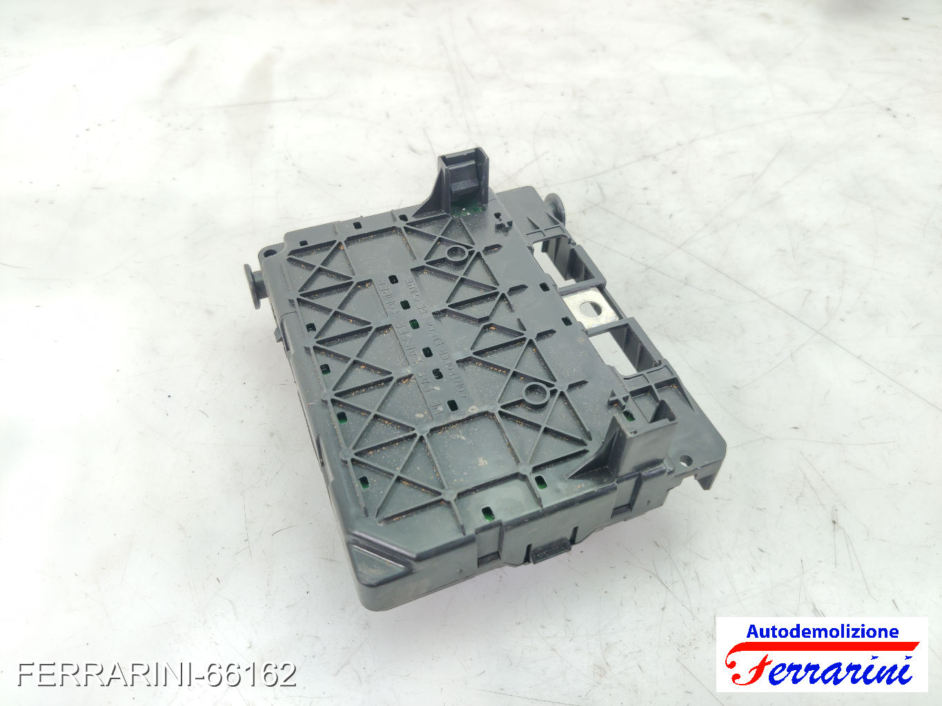 Body Computer CITROEN C2 JM 1.4 HDI 2003-2009 9643498780, T118470004F, BSMB4