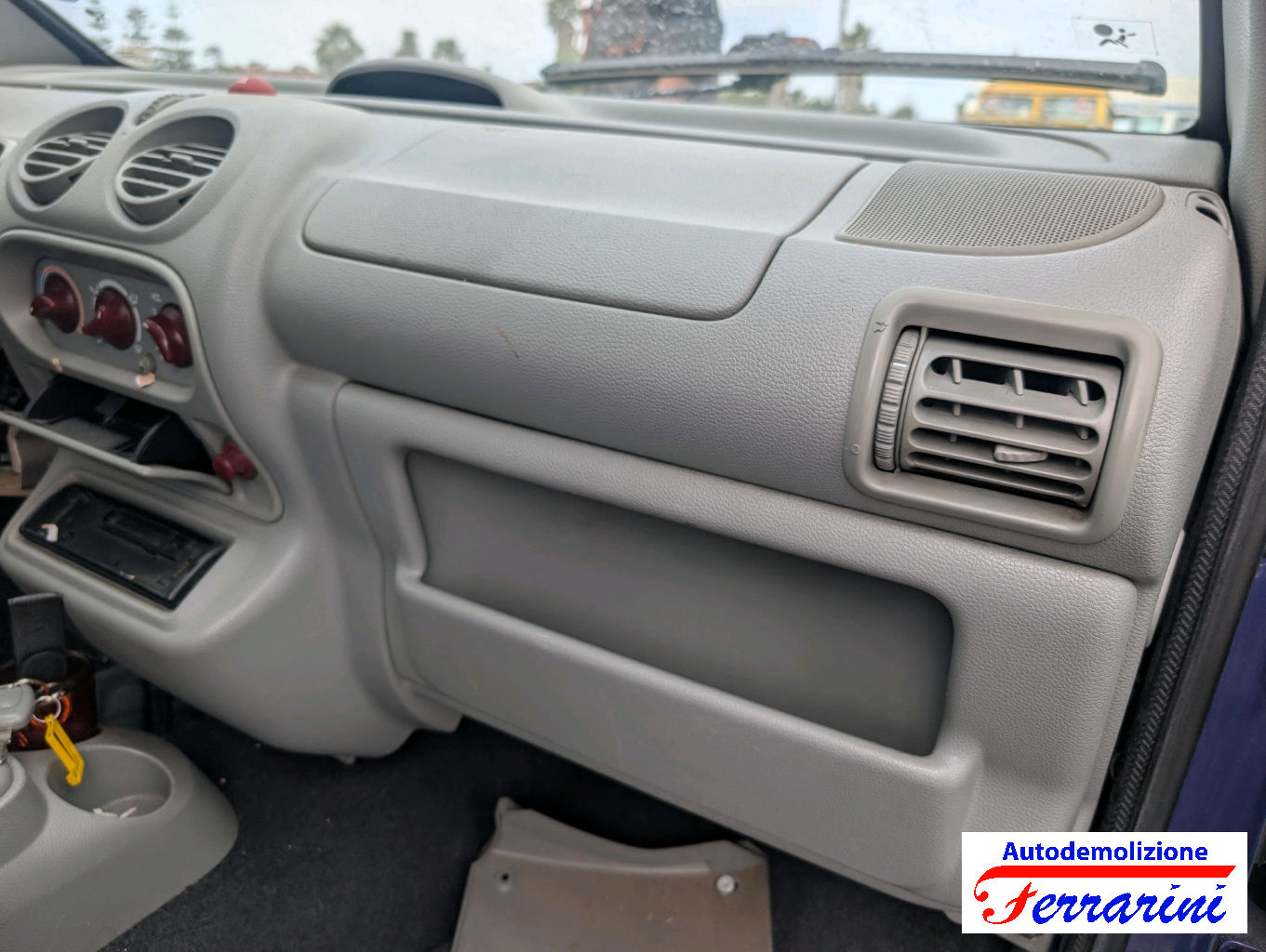 Renault Twingo 1 C06 1.2 58CV 1996-2007