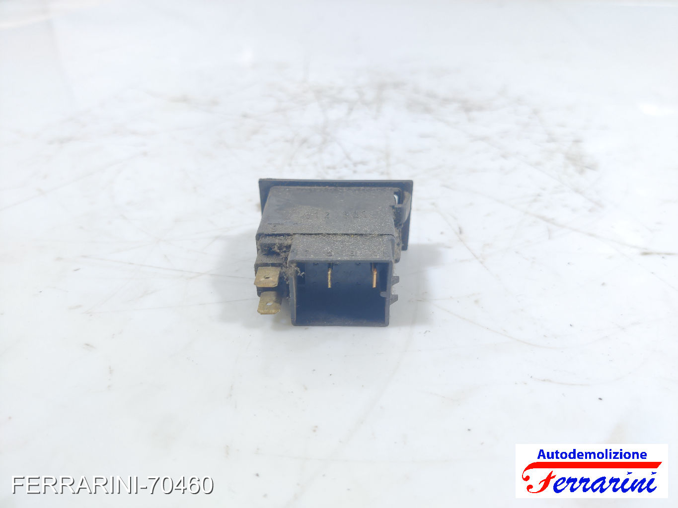 Interruttore luce cortesia FIAT 127 127 1971-1984 4309297