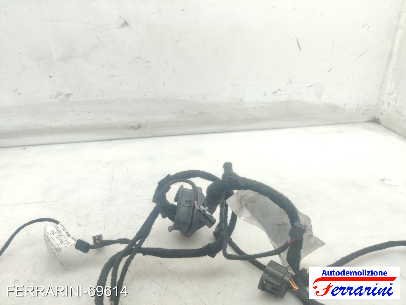 Cablaggio sportello ALFA ROMEO GIULIETTA 940 2010-2016 50509740
