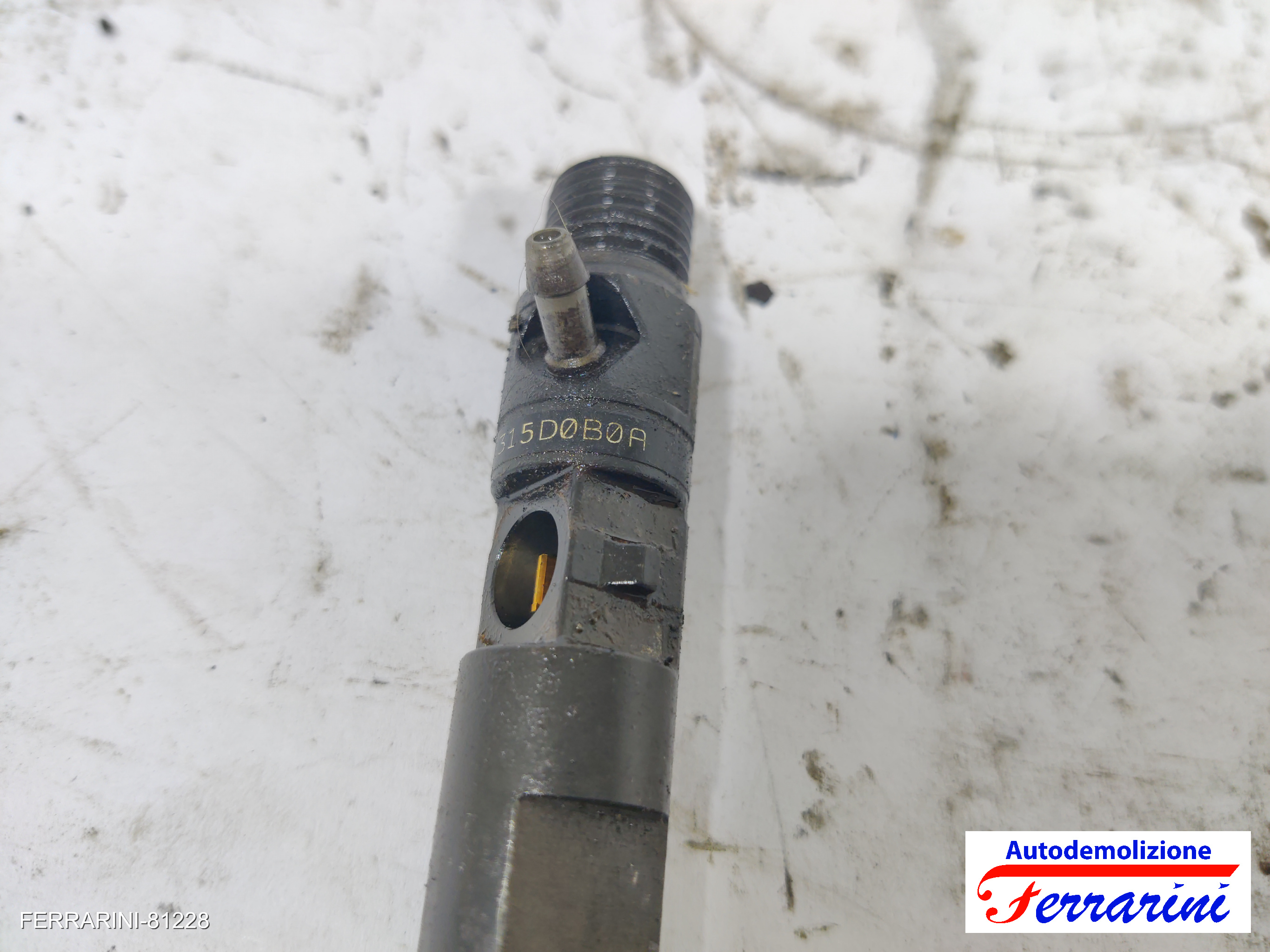 Iniettore NISSAN MICRA 3 K12 1.5 DCI 2003-2010 8200240244, 0906D120F54, 15DOBOA