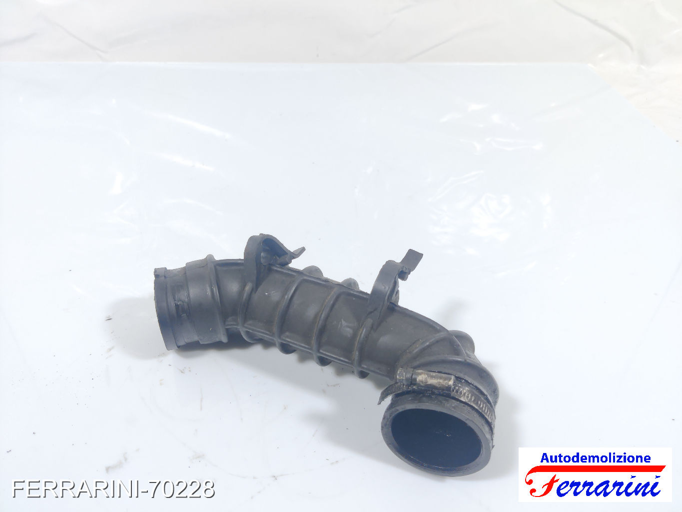 tubo aspirazione aria 176B7000 FIAT PUNTO 176 1.7 TD 1996-1999 7786522, 7765753