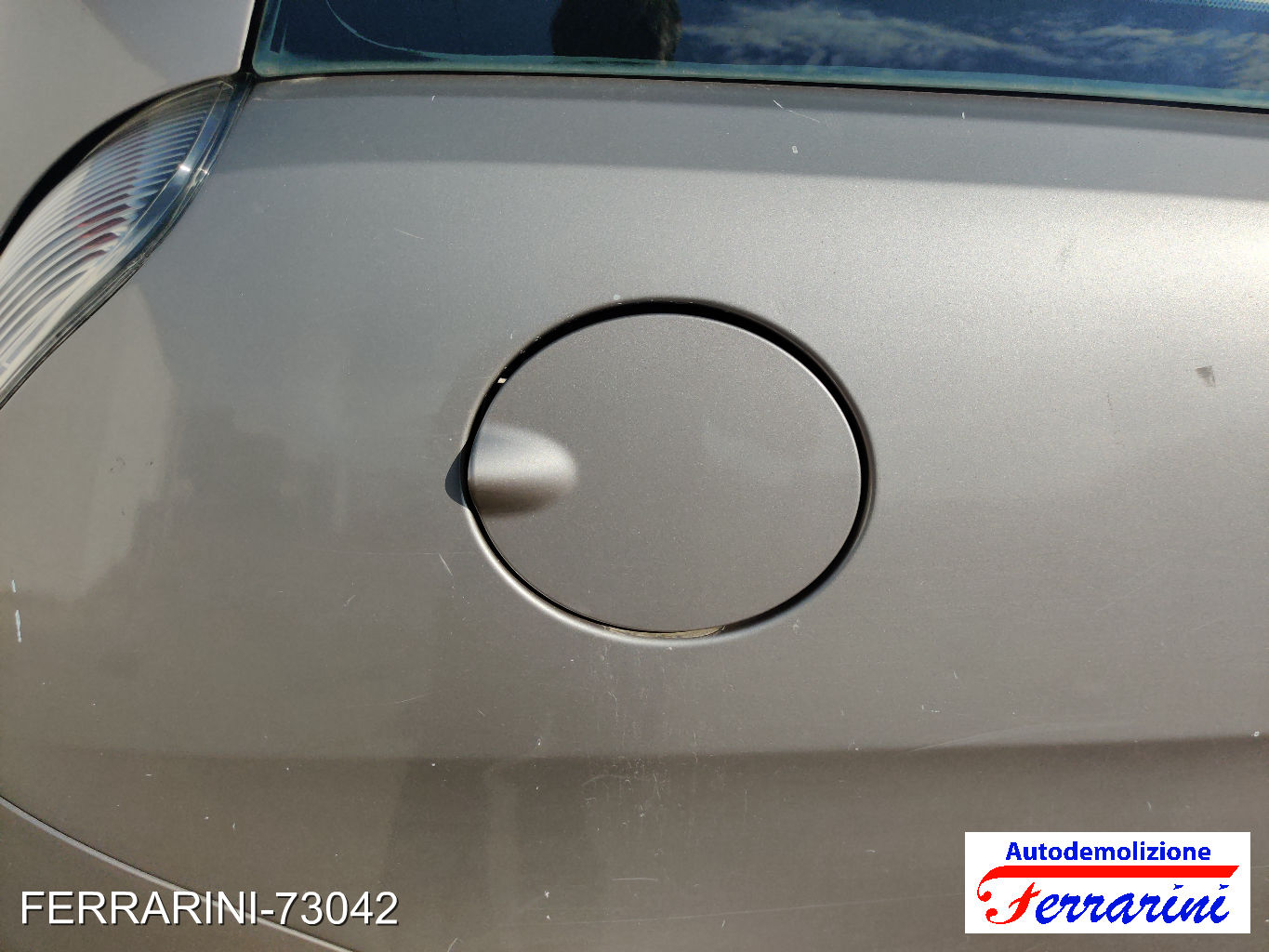 Sportellino Carburante