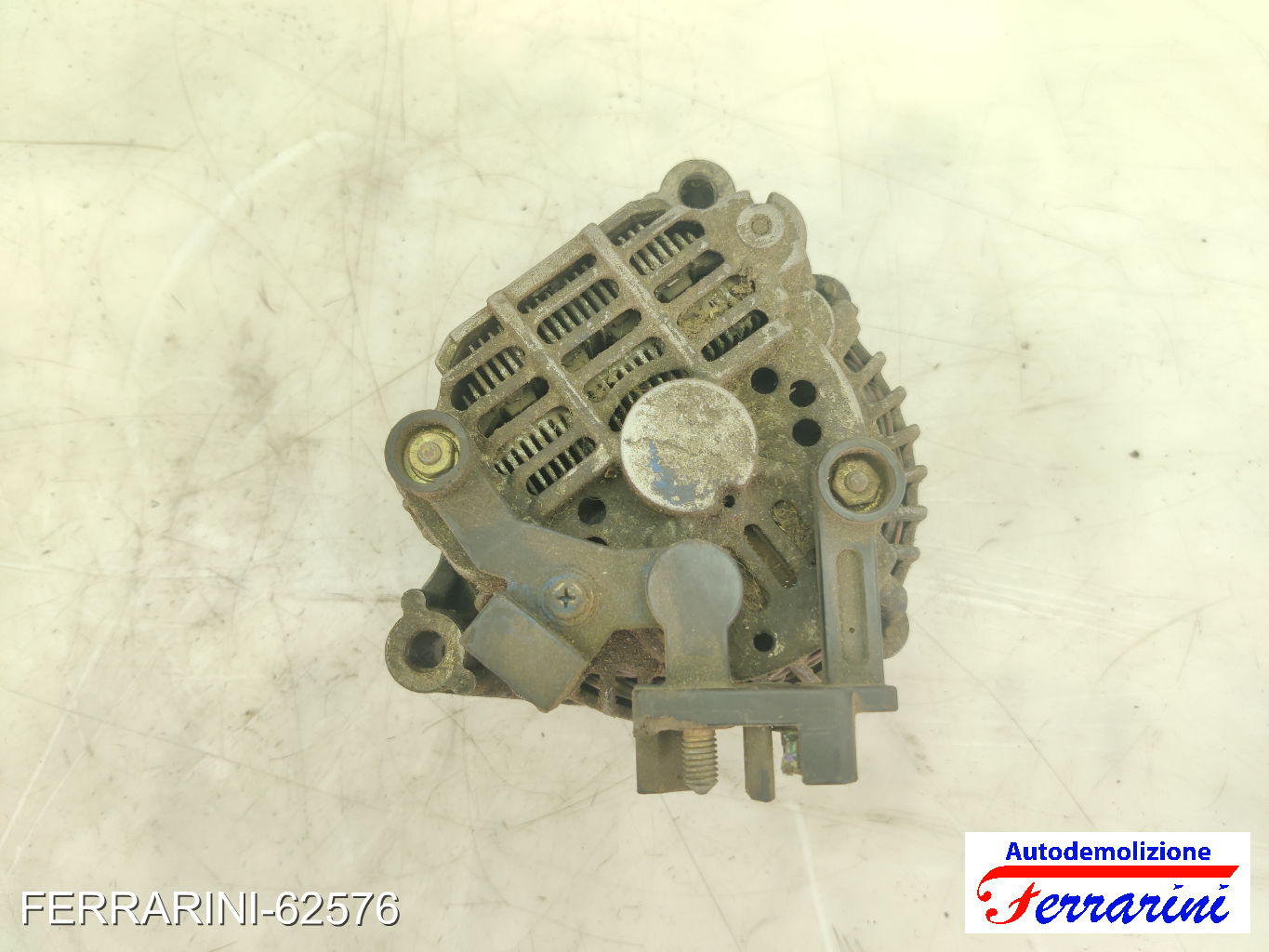 Alternatore CITROEN C4 COUPE LA 1.6 HDI 2004-2011 9646321880