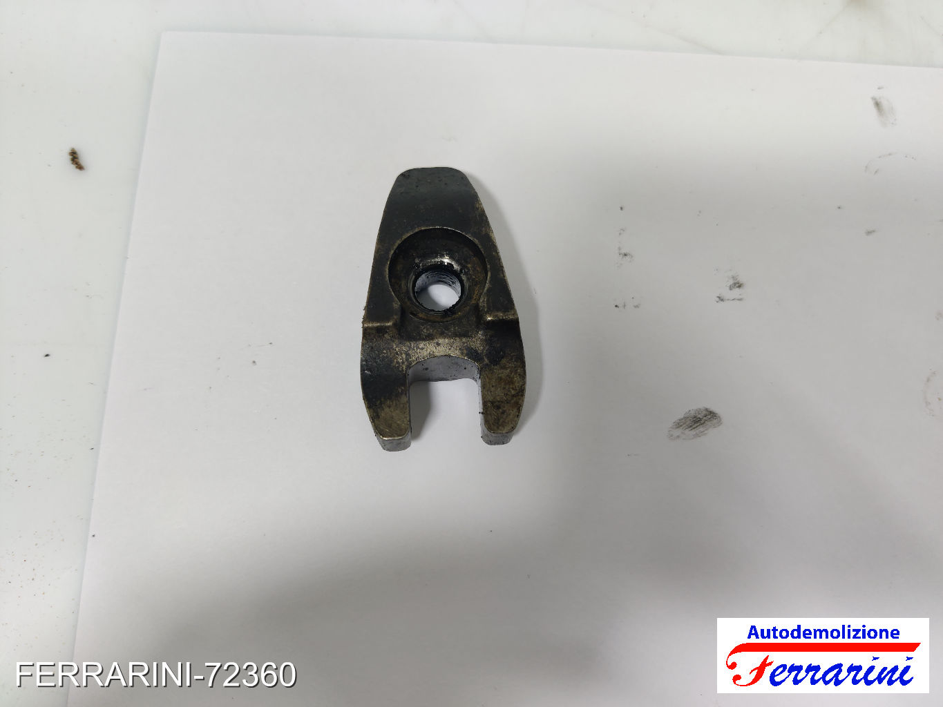 F6JB staffa fermo iniettori FORD FIESTA 5 JD, JH 1.4 TDCI 2001-2008 1488994 13