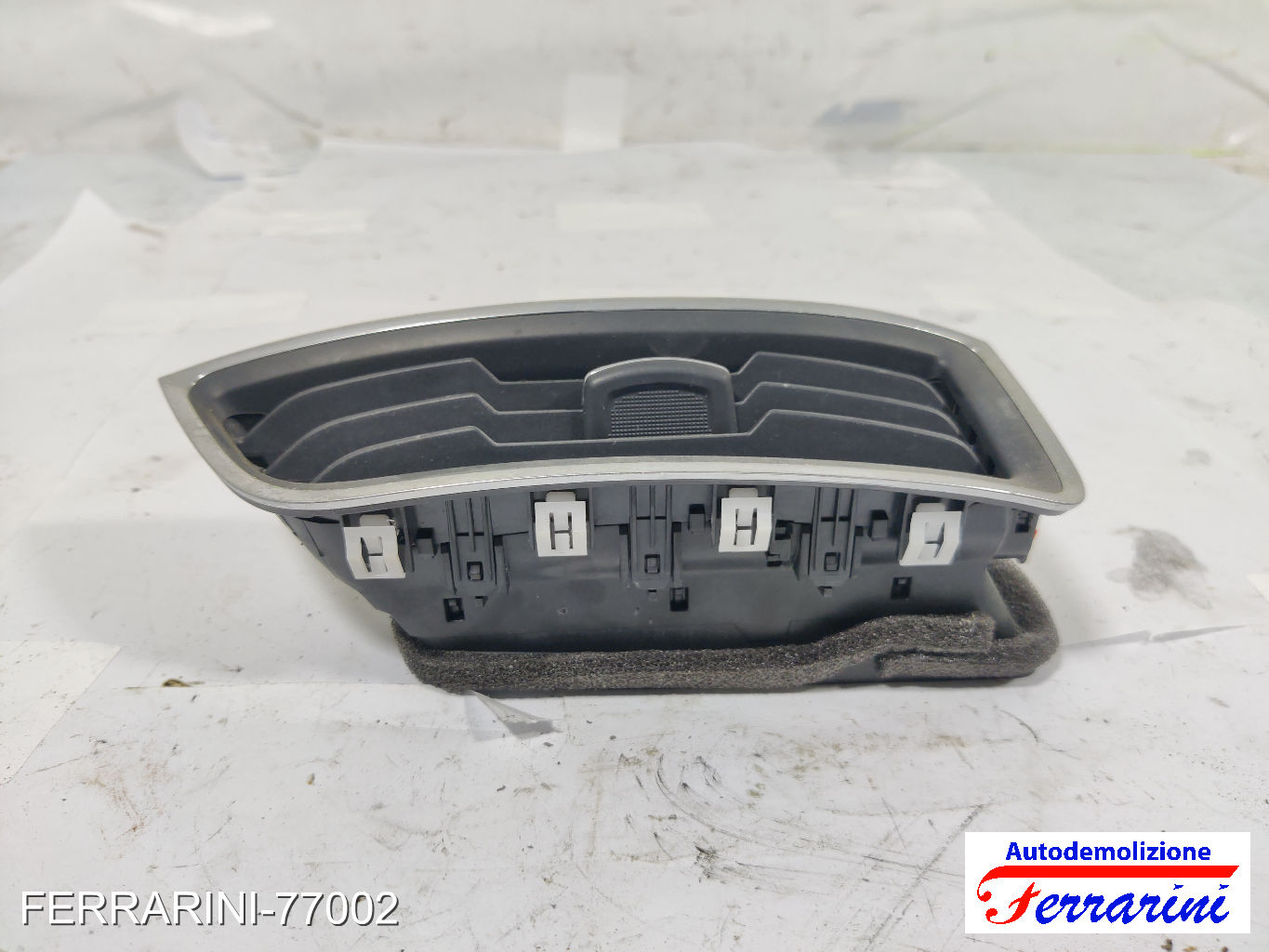 Bocchetta Areazione FORD EDGE 2015-2018 destra, dx, frontale, anteriore T20640
