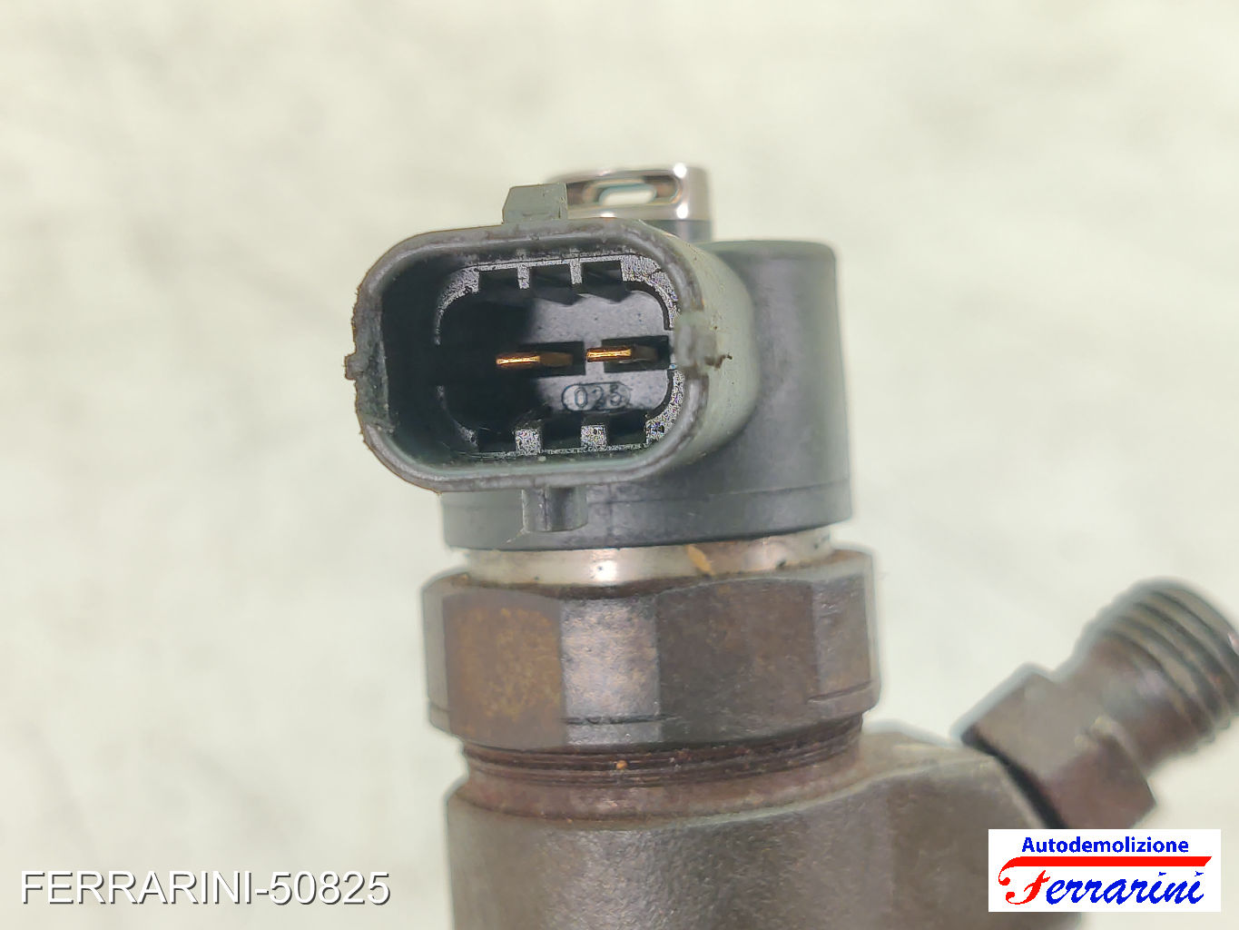 Iniettore FIAT DOBLO 119, 223 1.3 D MULTIJET 2005-2010 55197875, 71794966