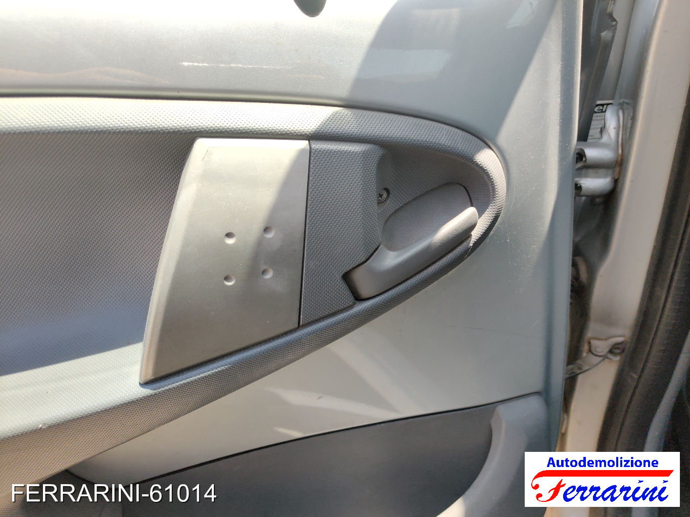 Peugeot 107 PM, PN 1.0 68CV 2005-2014