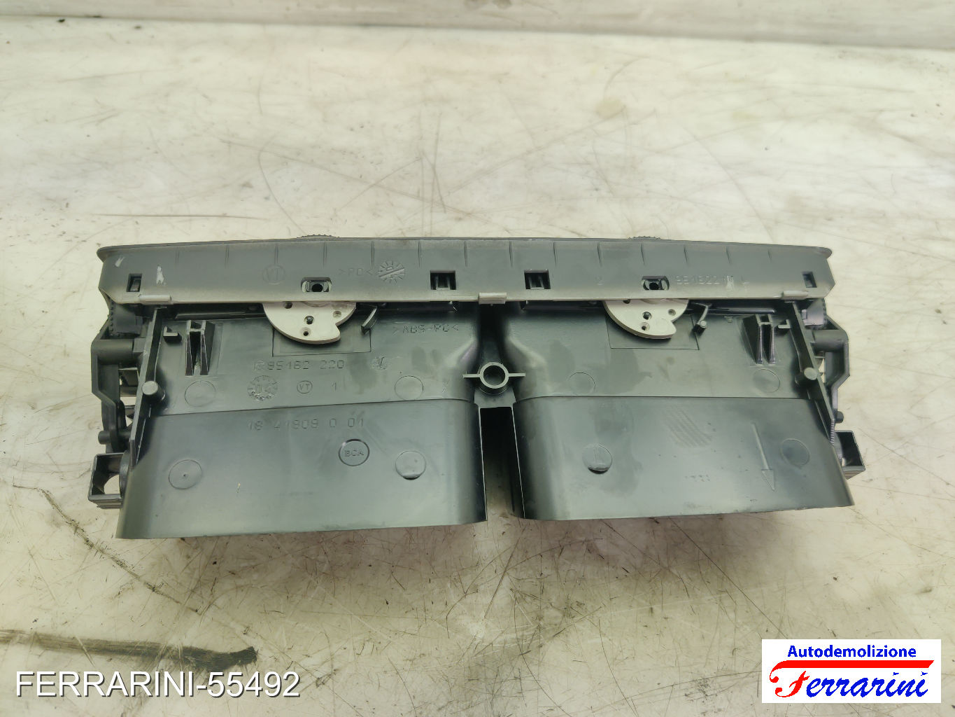 Bocchetta Areazione VW PASSAT VARIANT 3B6 2000-2005 anteriore, frontale centrale