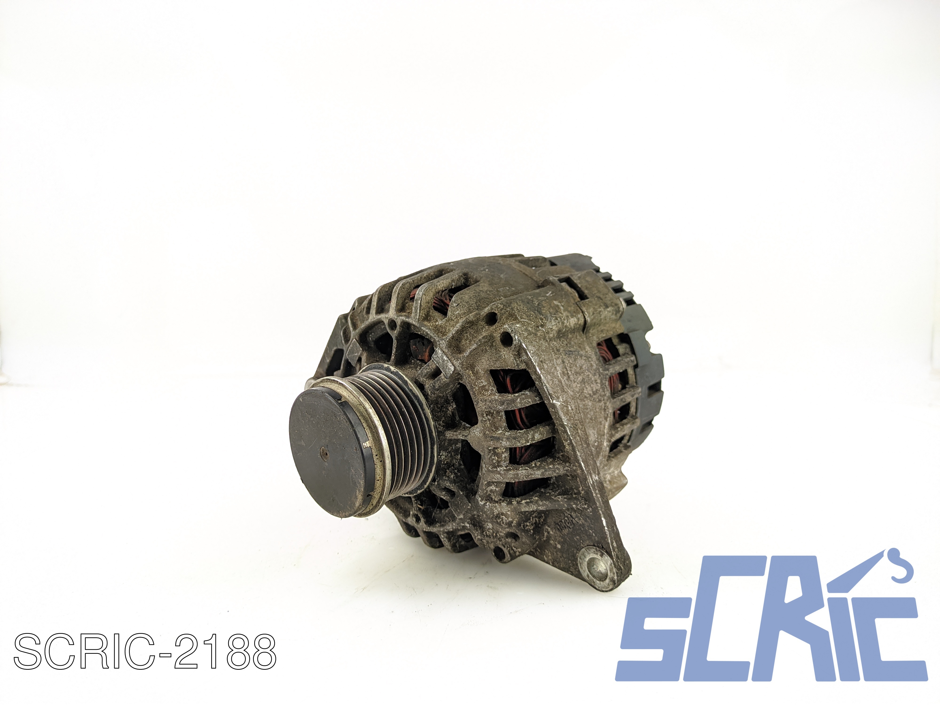 Alternatore VOLVO V40 SW 645 1.9 DI 2000-2004 8200054588, 303019802, 2466D