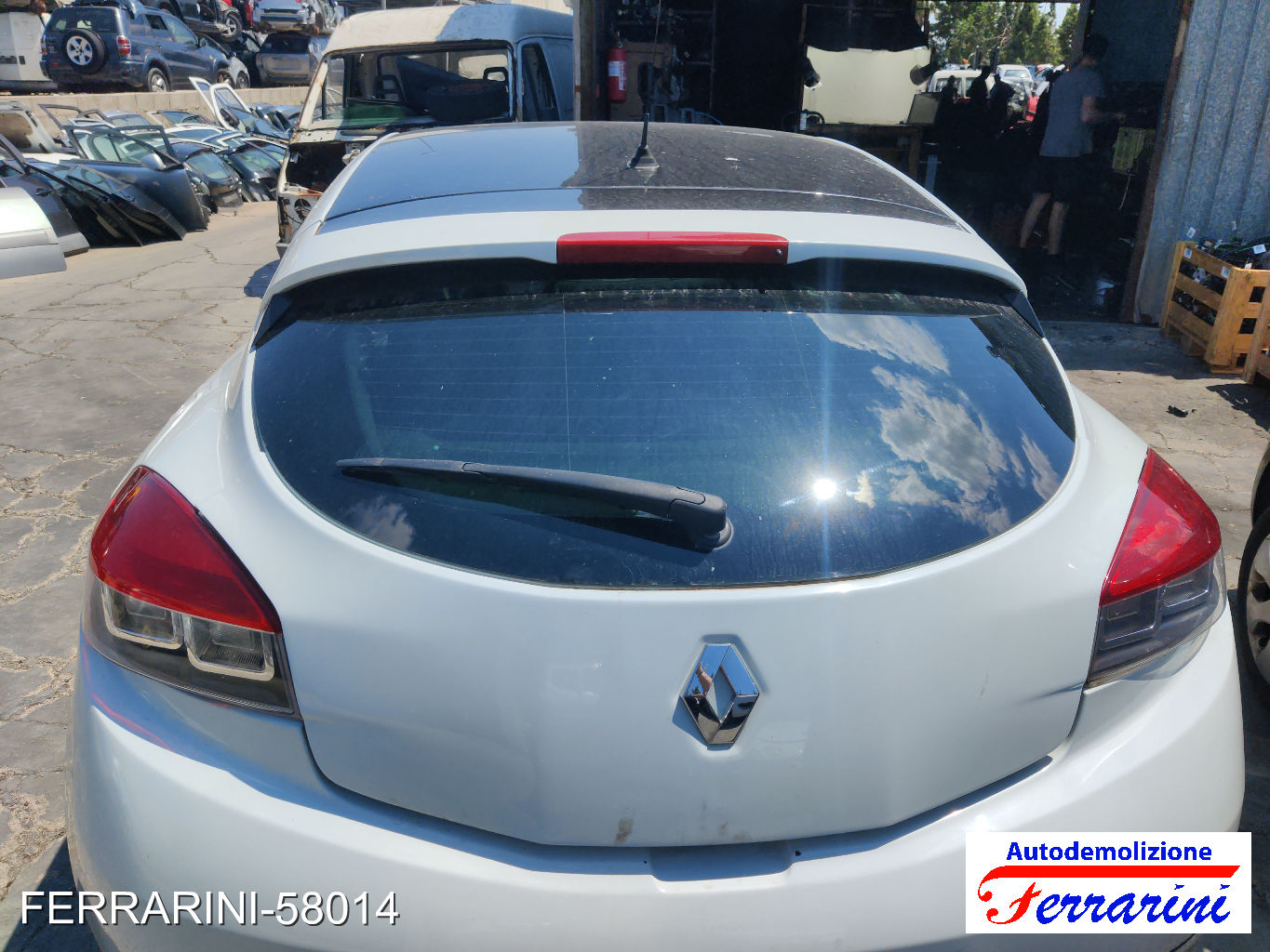 Renault Megane 3 Coupé DZ0/1 1.5 DCI 110CV 2009-2015
