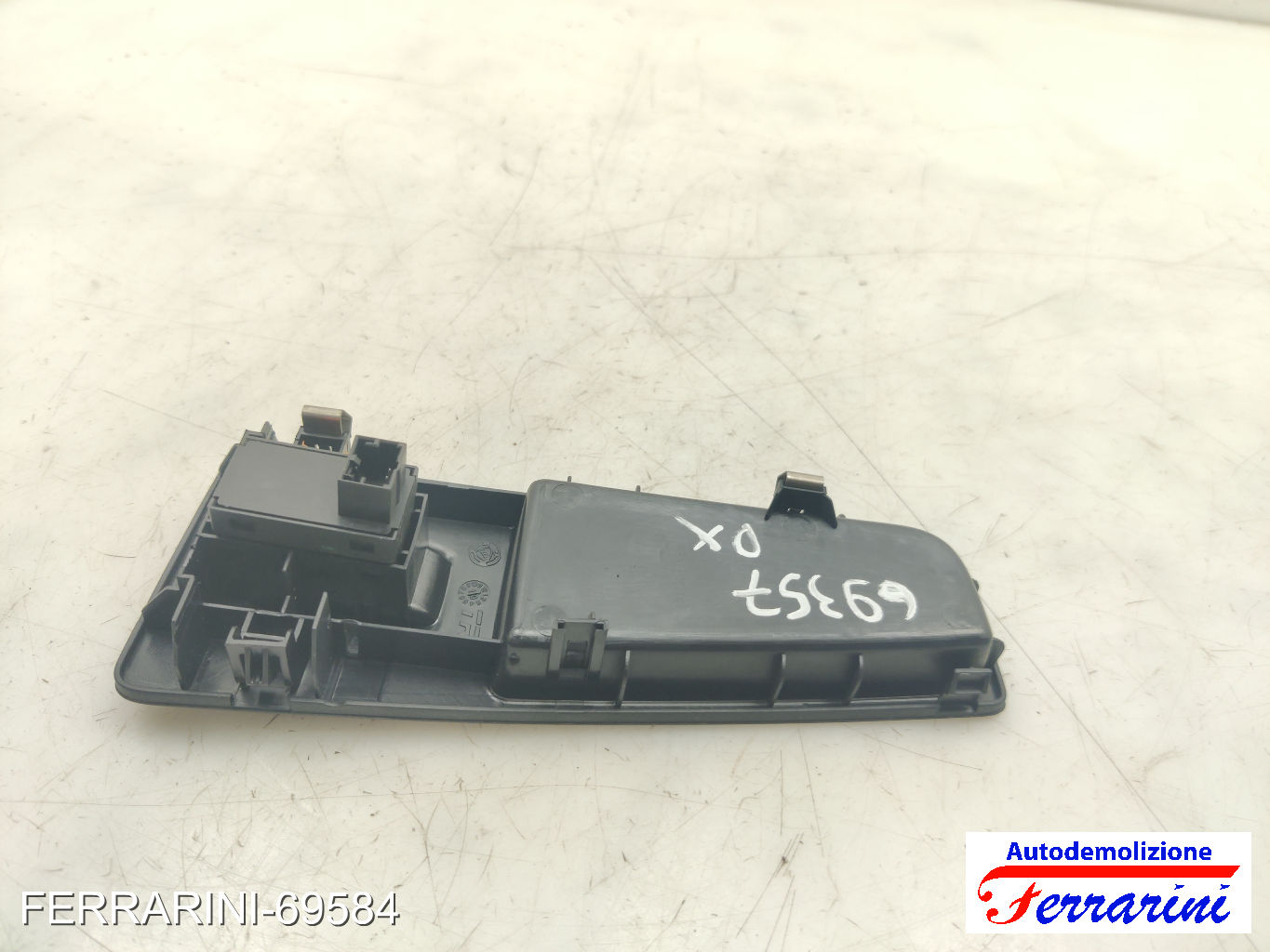 Pulsantiera Tastiera Alzavetro LANCIA DELTA 3 844 2008-2014 destra, dx, frontale