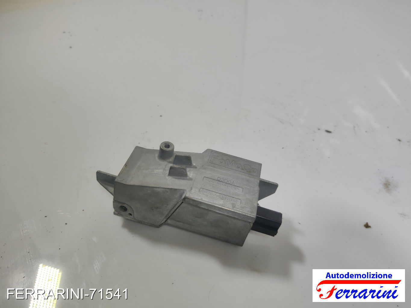 Bloccasterzo Elettrico FORD FOCUS 3 TURNIER 2010-2023 AV6N3F880JA, 05398160413