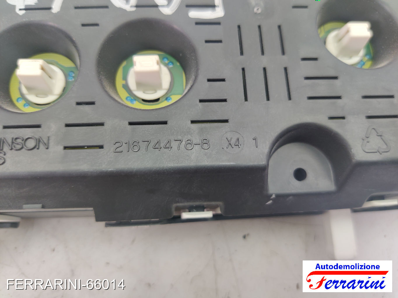 Quadro Contachilometri RENAULT MODUS F/JP0 1.5 DCI 90 2010-2023 8200668083