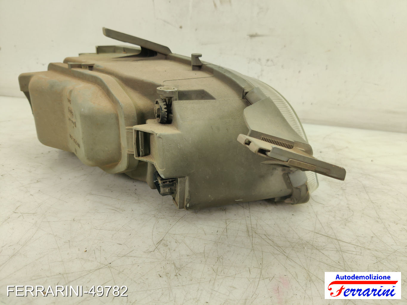 Faro Anteriore FIAT PUNTO 176 1993-1999 sinistro, sx 46402650, 46402660