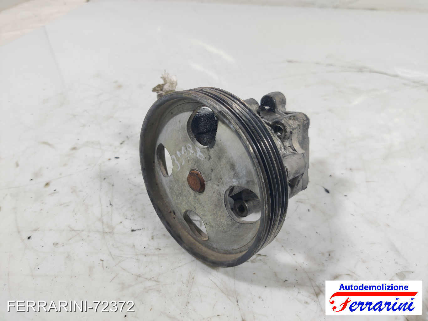 Pompa Servosterzo FORD FIESTA 5 JD, JH 1.4 TDCI 2001-2008 2S6C3A696DD, 1357617