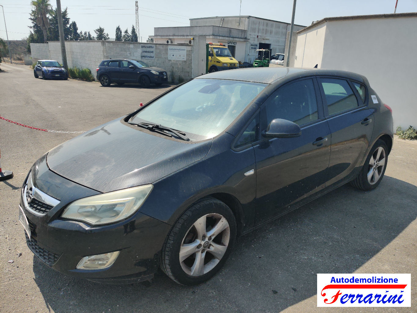 Opel Astra J 75
