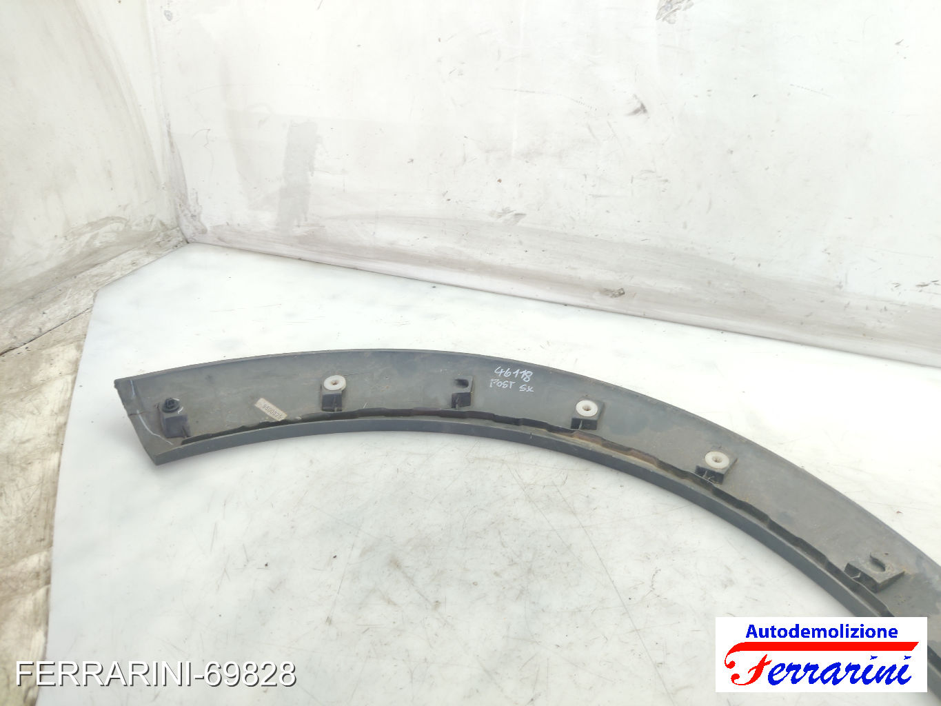 arco passaruota MINI - R50, R53 2003-2006 Retro Sinistra 51131505868