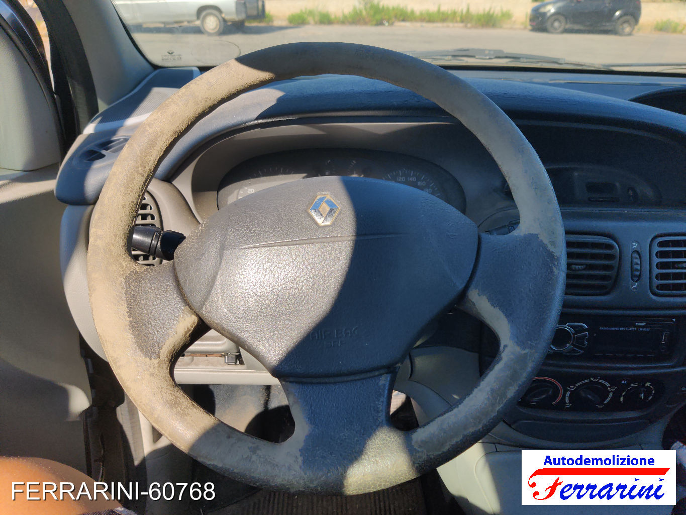 Renault Megane Scenic JA0/1 1.9 DTI 98CV 1997-1999