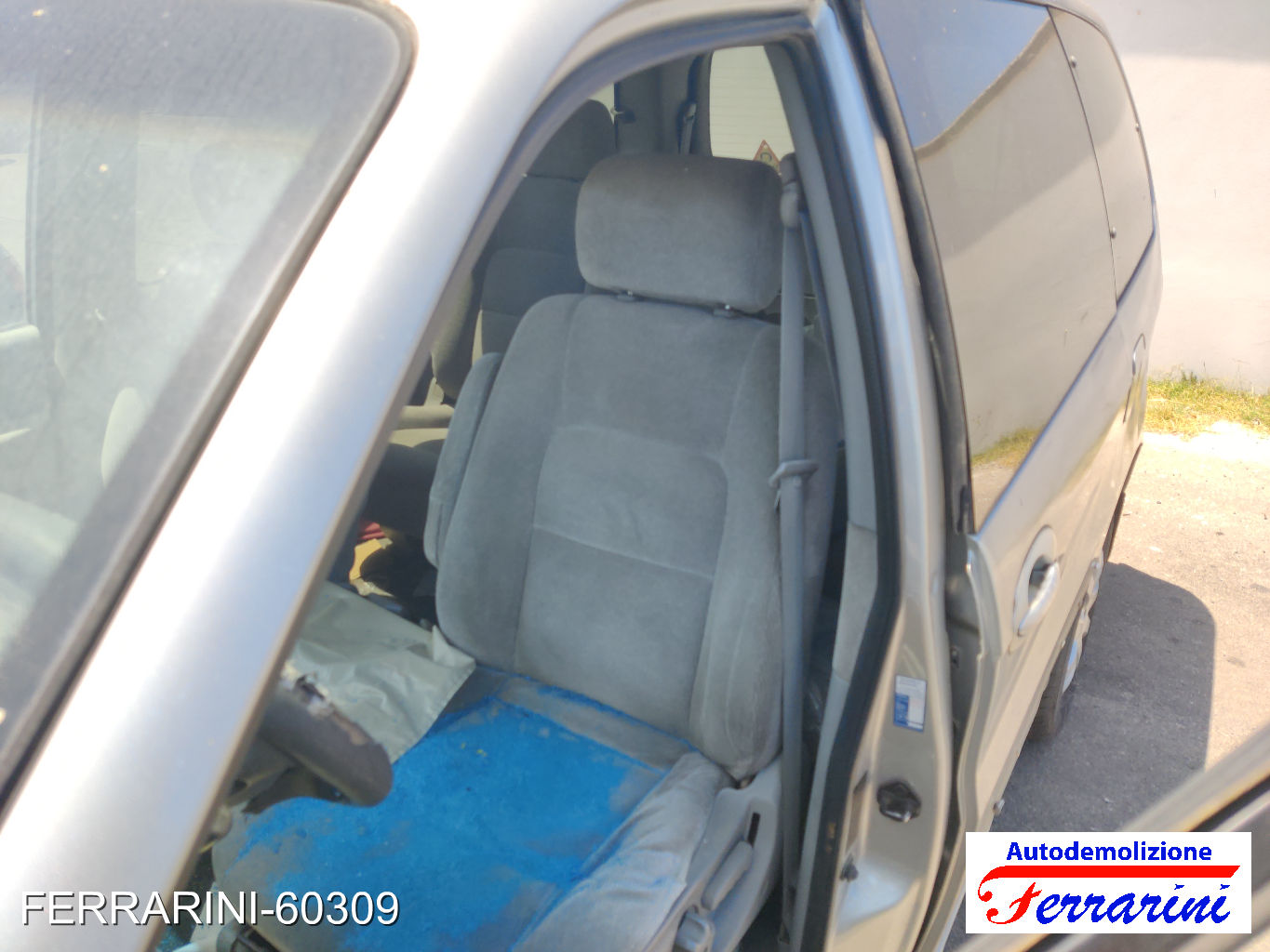 Kia Carnival 2 GQ 2.9 CRDI 144CV 2001-2006