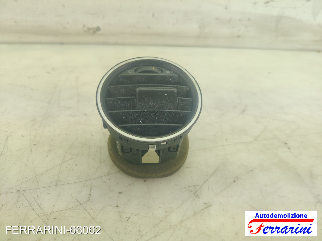 Bocchetta Areazione FIAT PUNTO EVO 199 2009-2012 destra, dx, frontale, anteriore