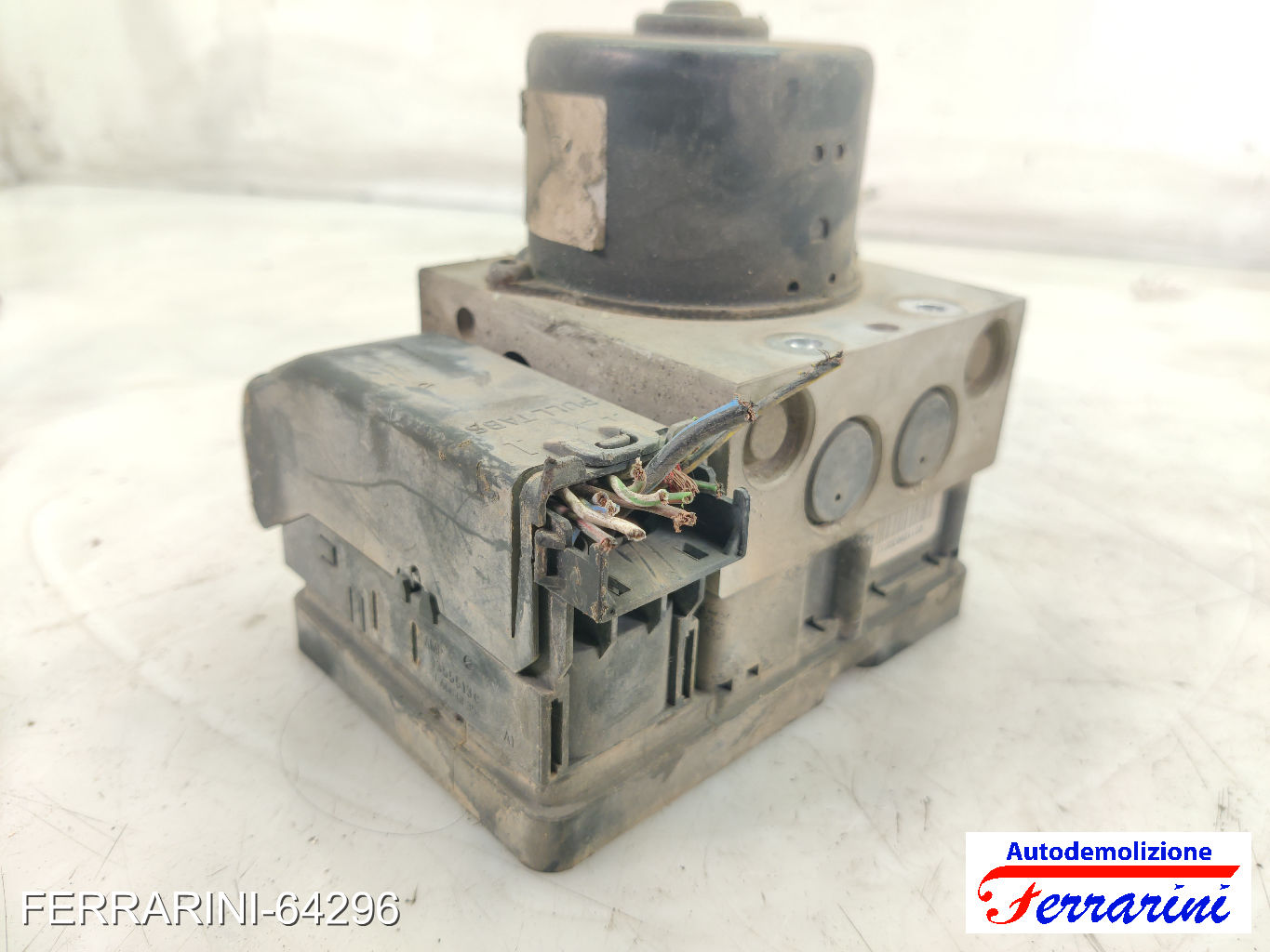 Centralina Pompa Abs FORD FOCUS DAW, DBW 1.8 TURBO DI/TDDI 1998-2004 2M512M110EB
