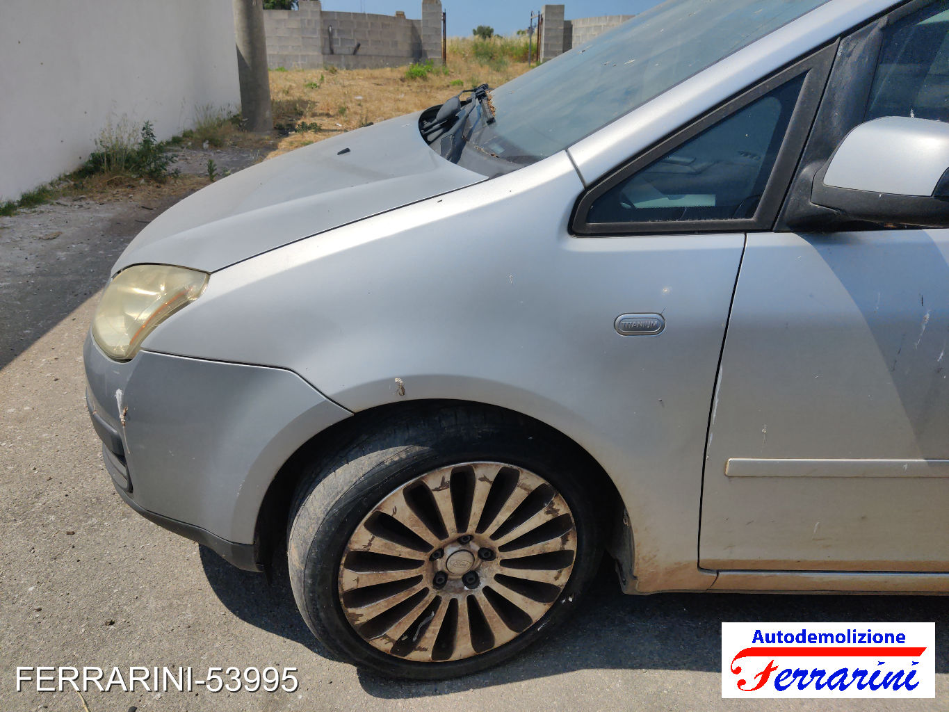 Ford C-Max 57