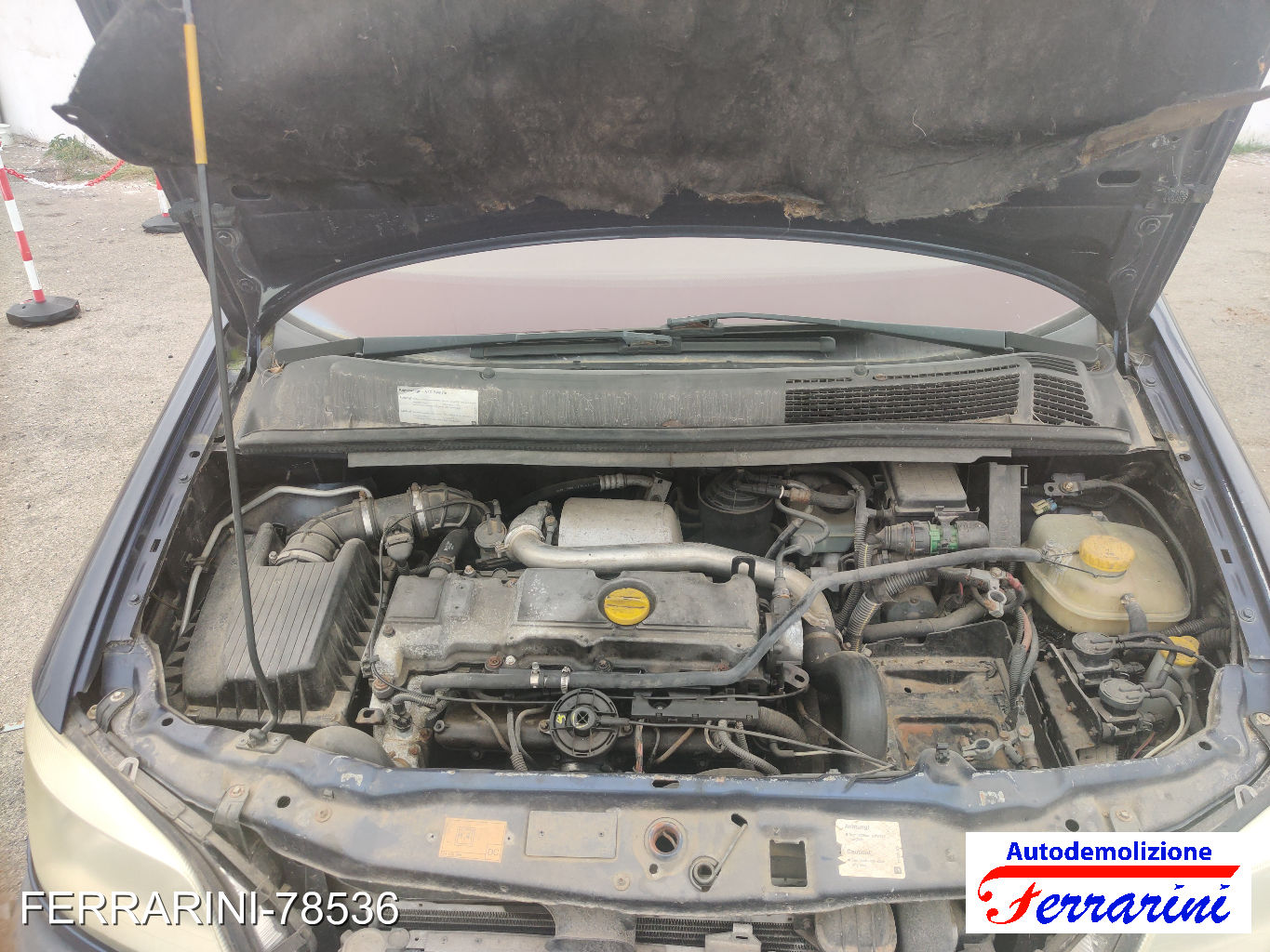 Opel Zafira A 54