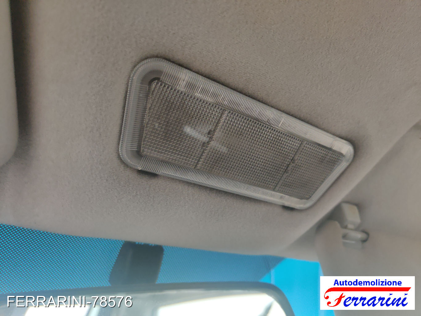 Opel Zafira A 29