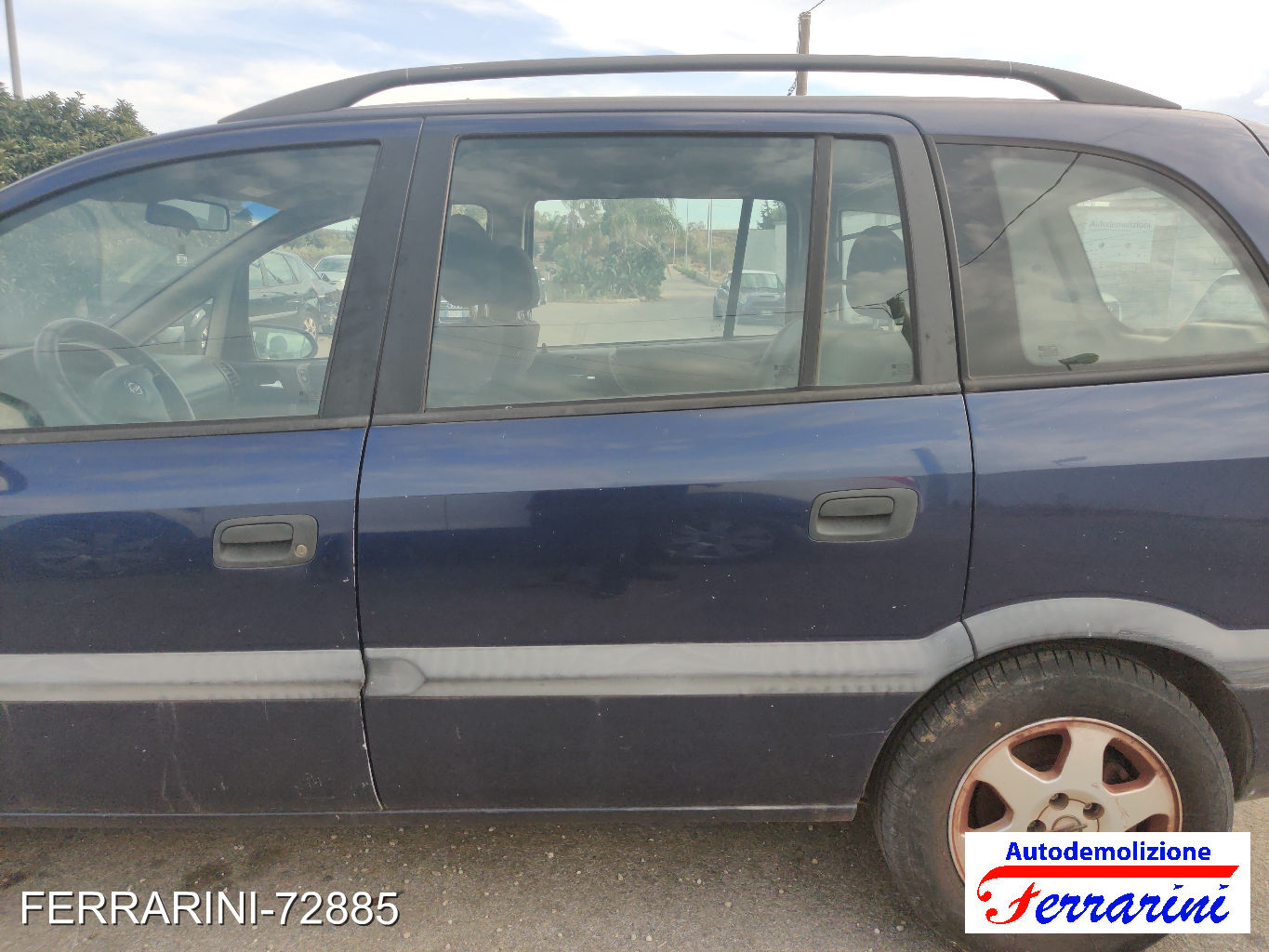 Opel Zafira A 53
