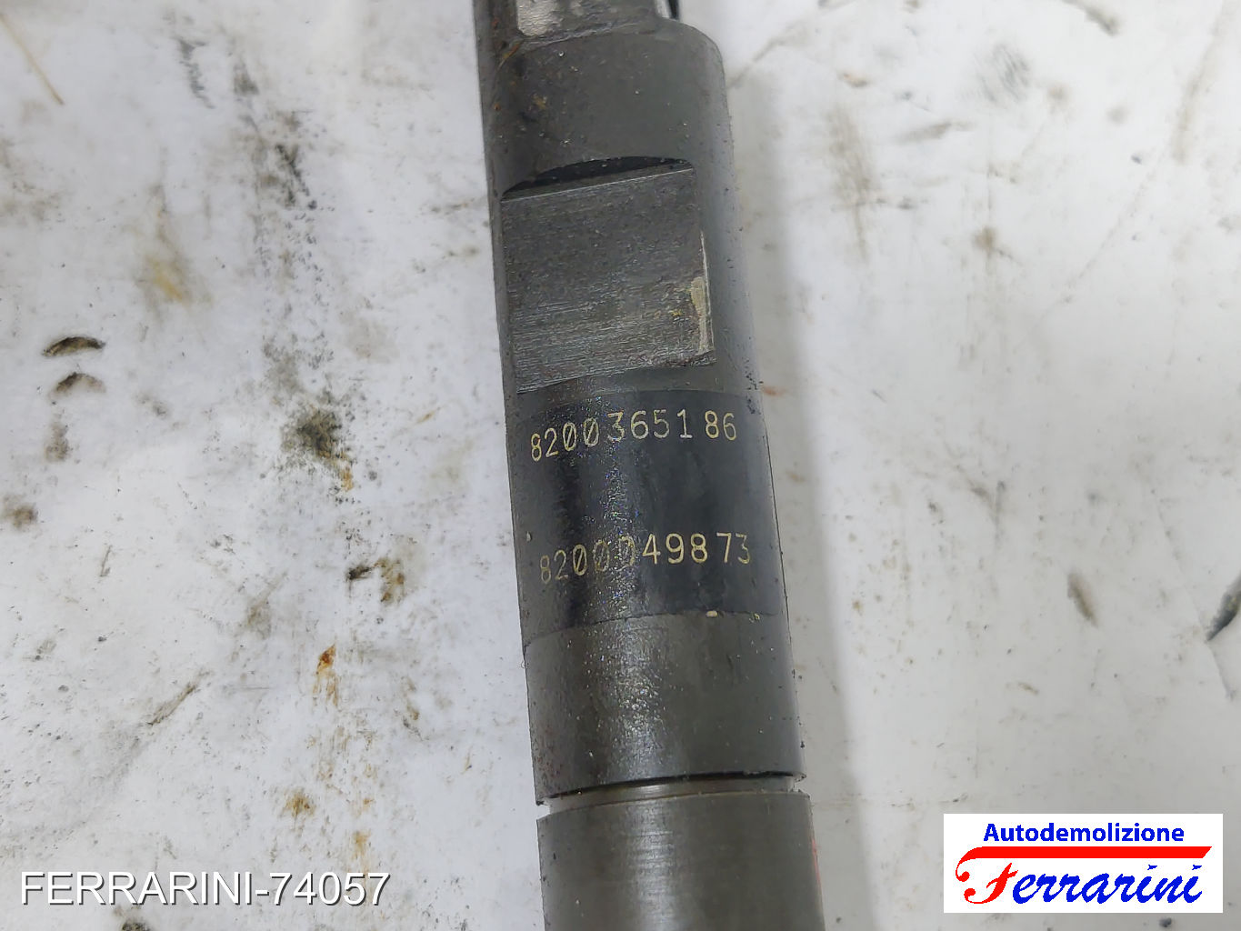 Iniettore RENAULT SCENIC 2 JM0/1 1.5 DCI 2003-2005 8200365186, EJBR01801A
