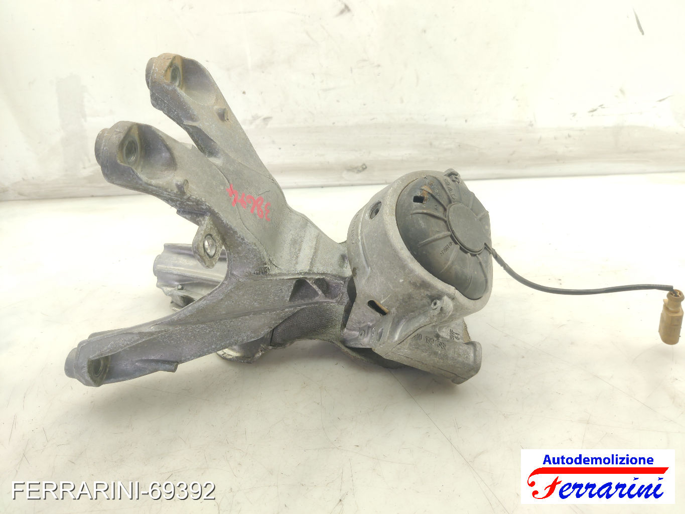 Supporto Motore AUDI A4 AT 8K5 2.0 TDI 2008-2015 8R0199381G, 8K0199381 7