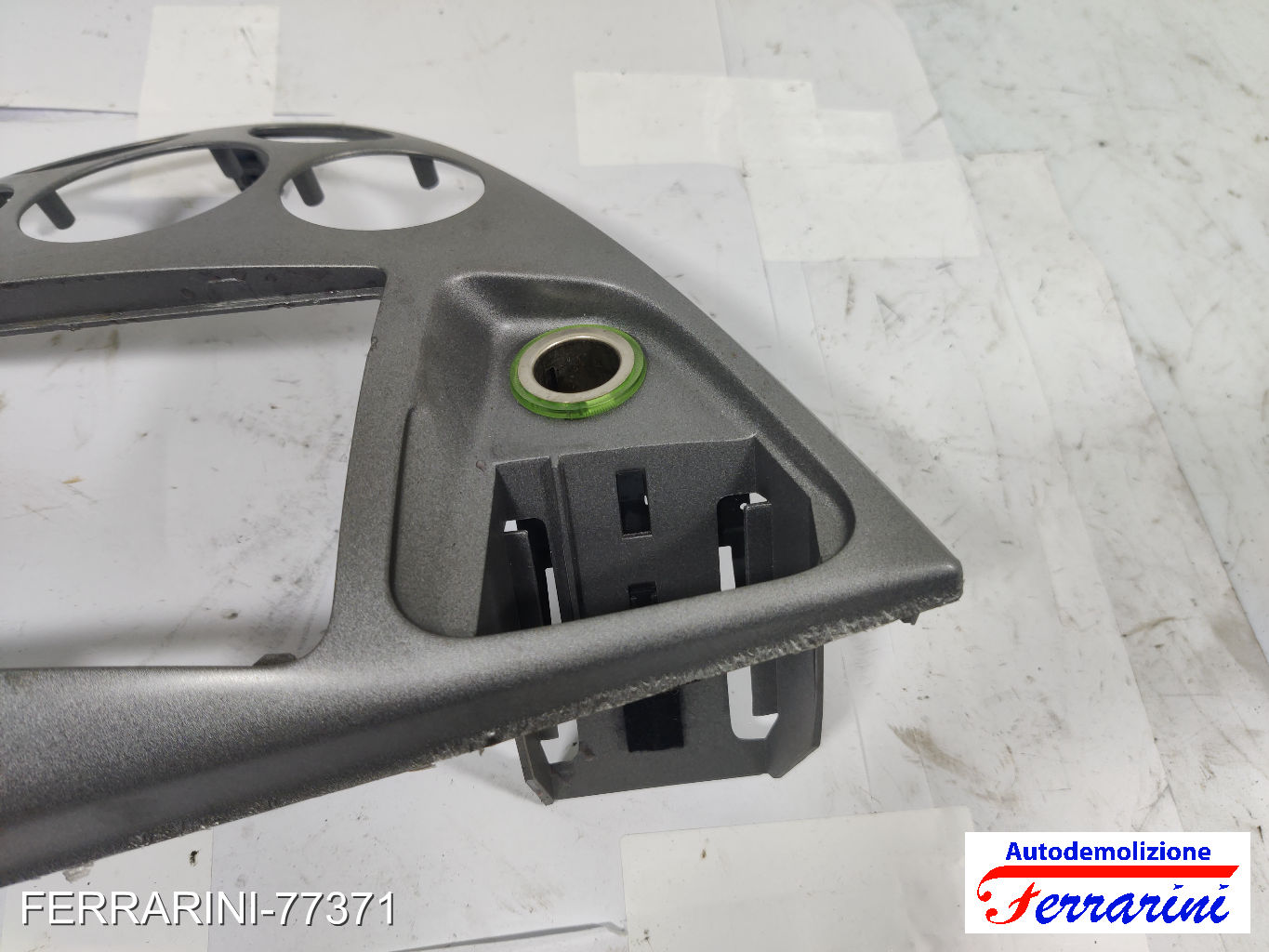 cornice stereo Consolle Centrale Cruscotto FORD FOCUS SW DNW 1999-2004 3