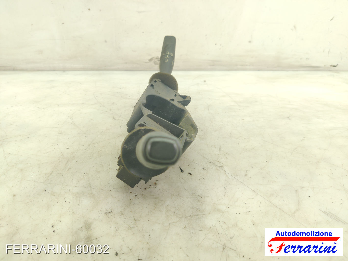 Devioluci PEUGEOT PARTNER COMBISPACE 5, G 2000-2008 9620376580, 6239L3 7