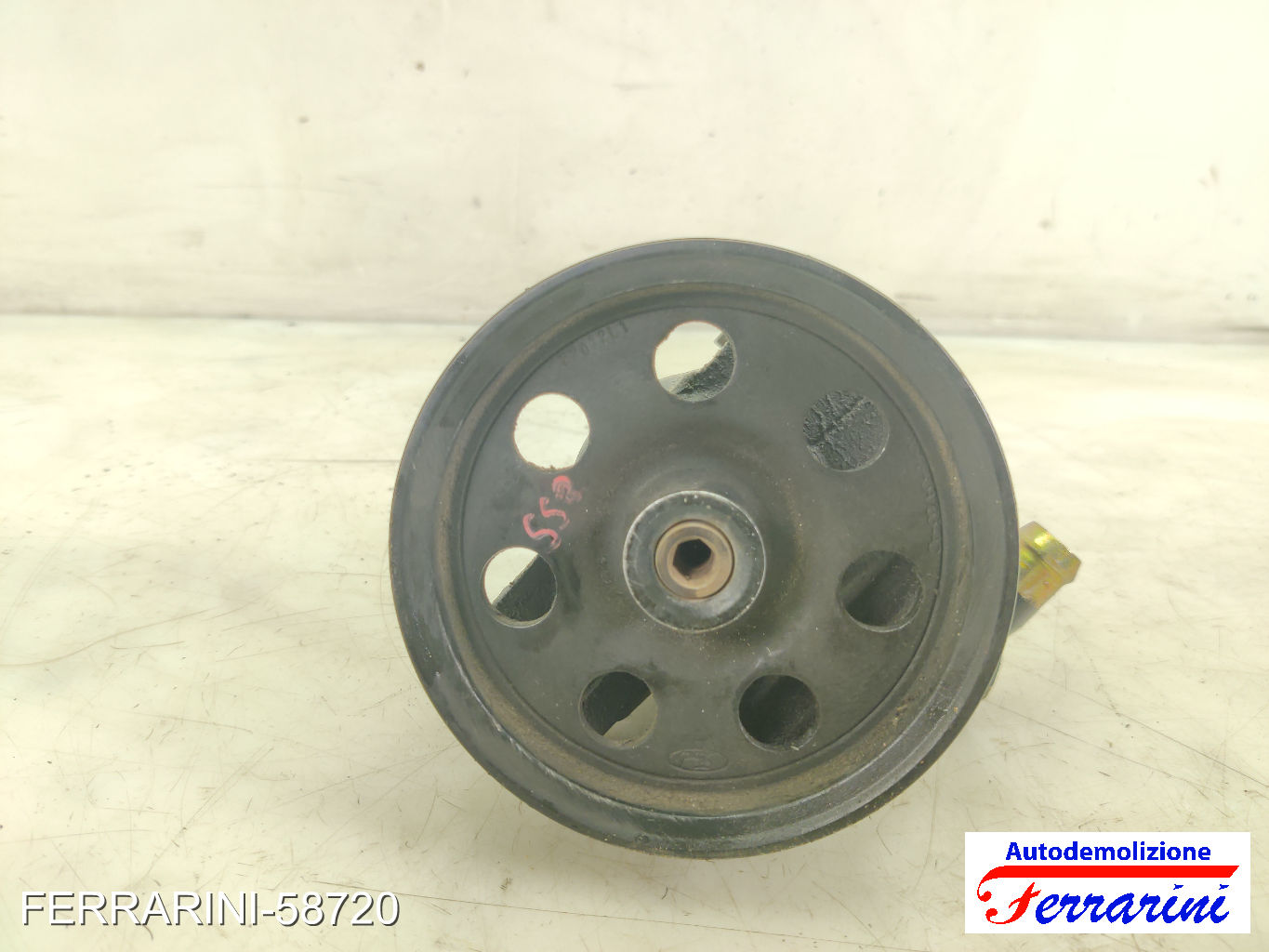 Pompa Servosterzo FORD FOCUS DAW, DBW 1.8 TDCI 2001-2004 1371089, 1357612