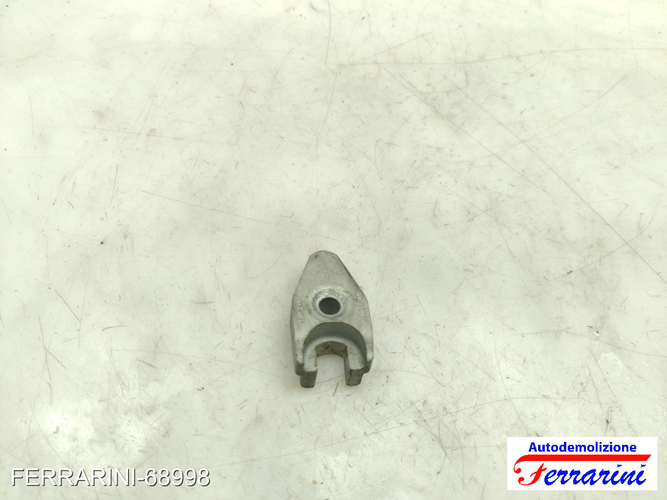 staffa fermo supporto iniettore CFW VW POLO 6C1, 6R1 1.2 TDI 2009-2023 03P130216 7