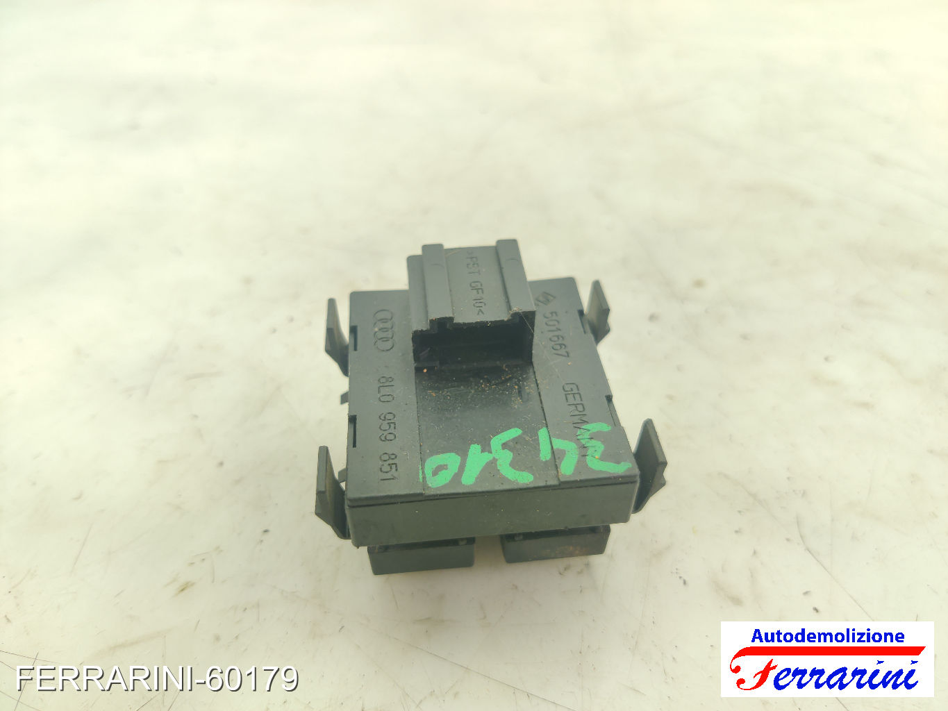 Pulsantiera Tastiera Alzavetro AUDI A3 8L1 1997-2001 sinistra, sx, frontale