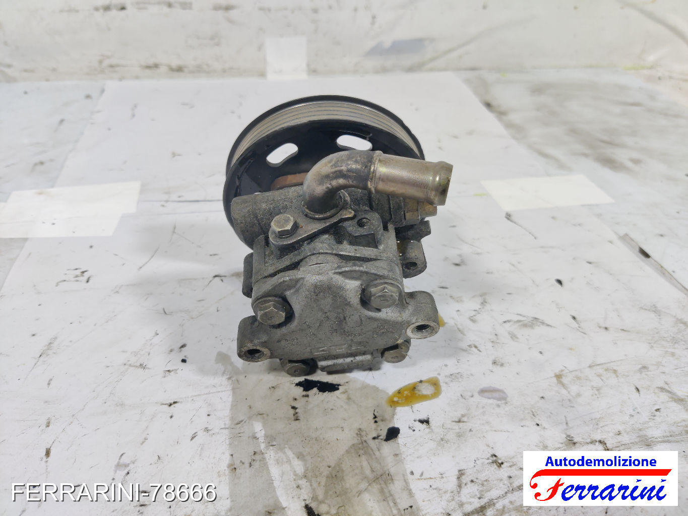 Pompa Servosterzo VW PASSAT VARIANT 3B6 1.9 TDI 2000-2005 8D0145177Q, 038145255D