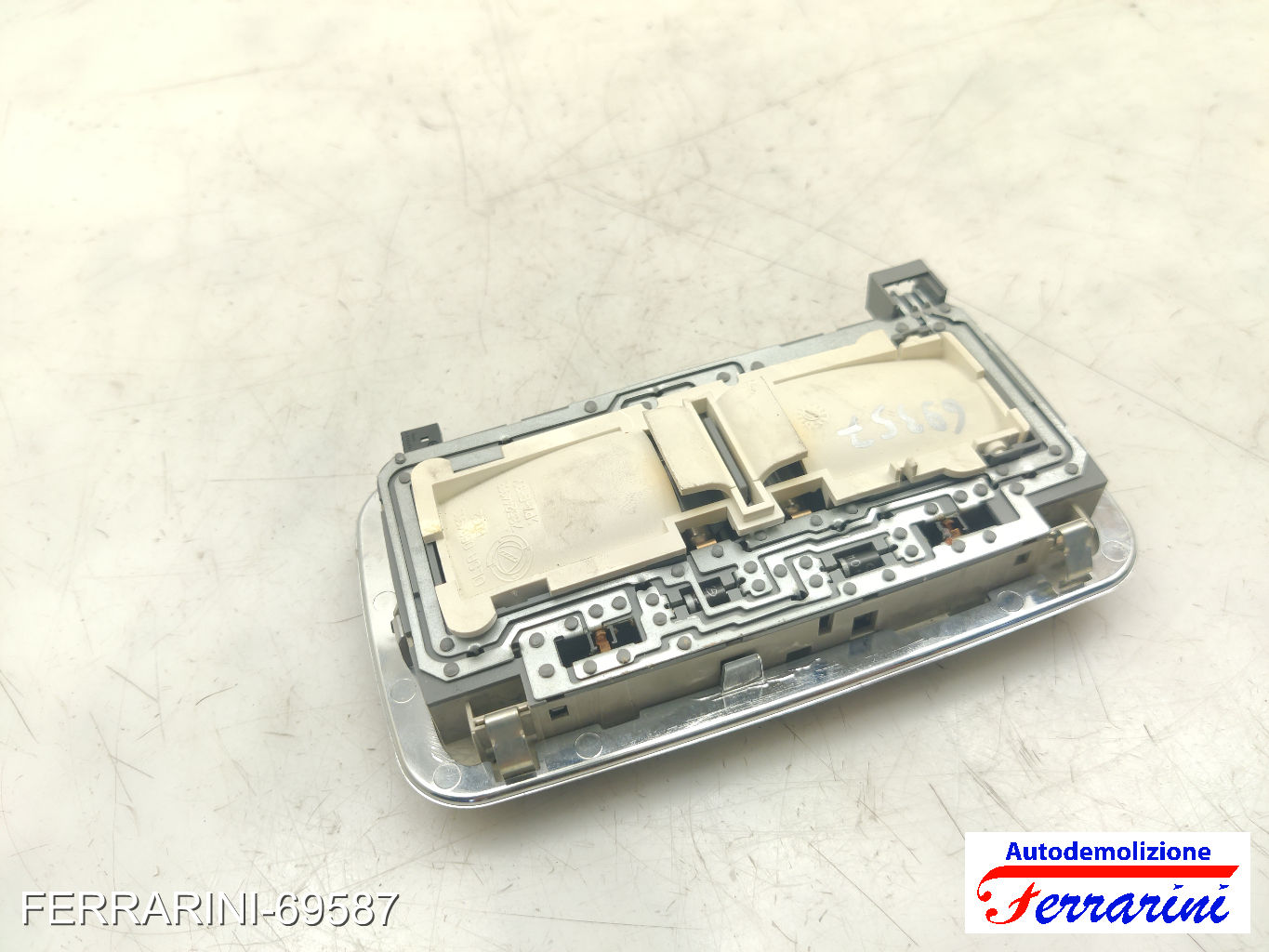 Plafoniera LANCIA DELTA 3 844 2008-2014 anteriore, frontale centrale, ant